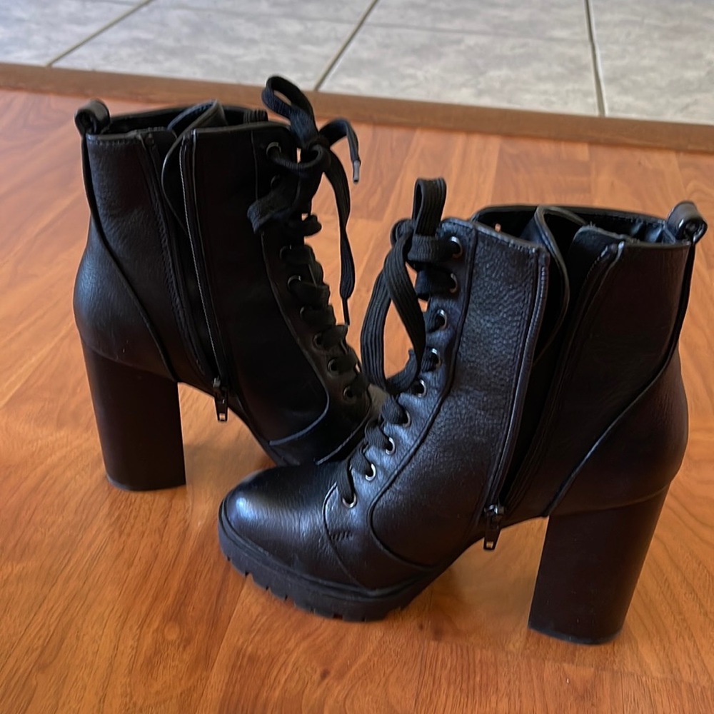 Steve Madden booties